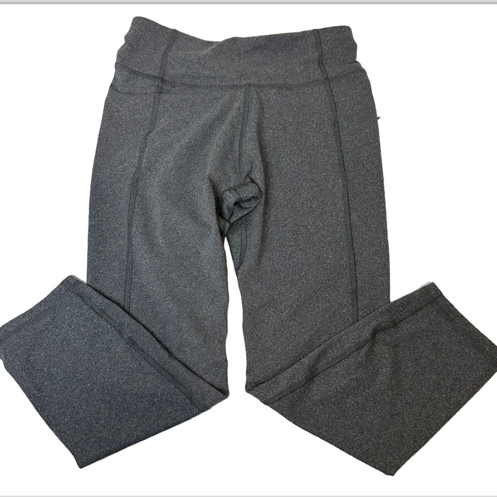 All In Motion Women's Size XS simplicity Waist mid Rise Capri Gray Leggings‎